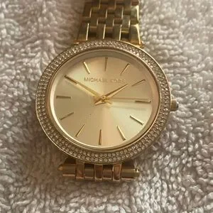 Semi used Gold Michael Kors women’s watch Michael Kors | Accessories | Semi Used Gold Michael Kors  main image 4